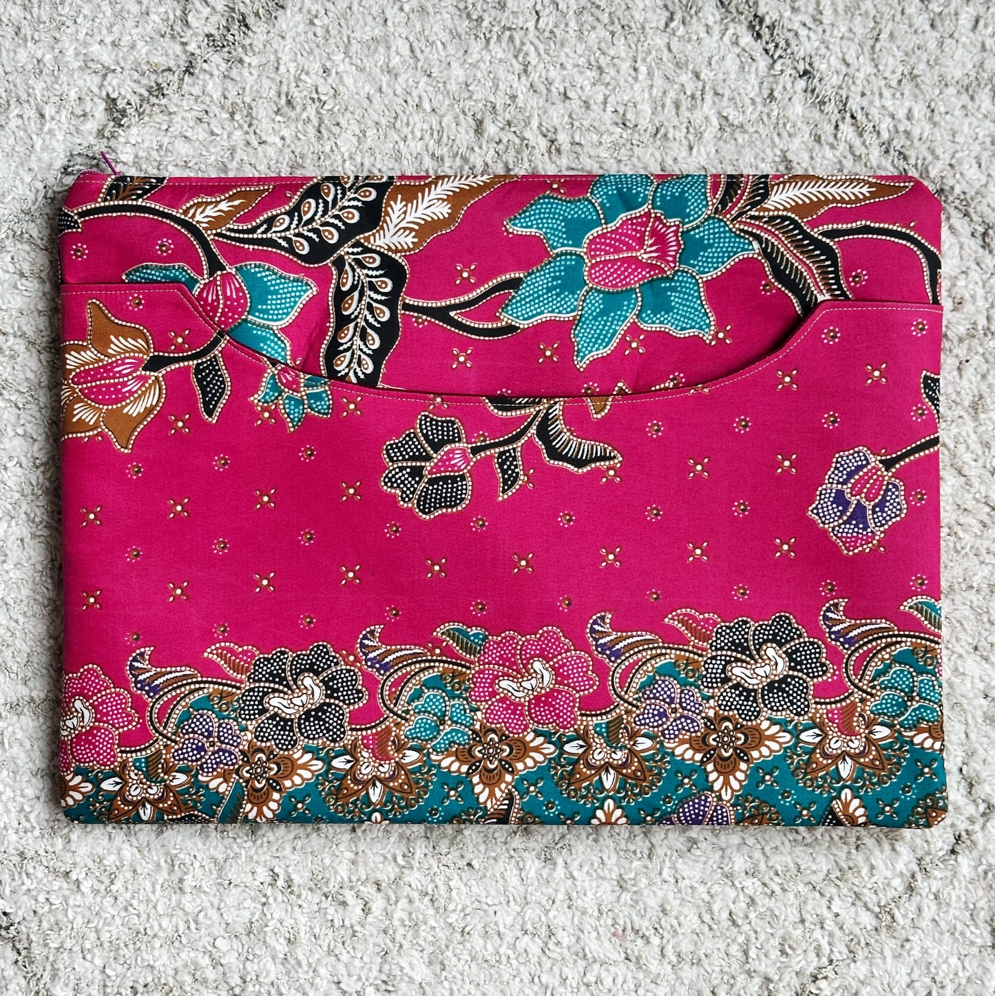 Batik Laptop Sleeve 13" - 14"