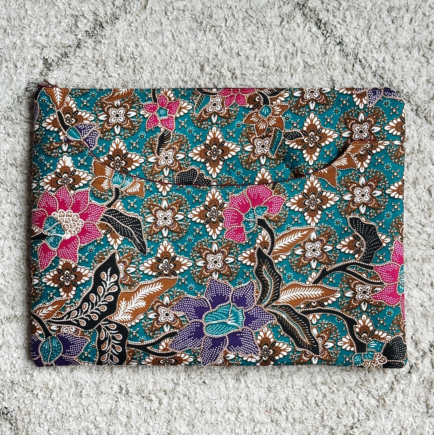 Batik Laptop Sleeve 13" - 14"