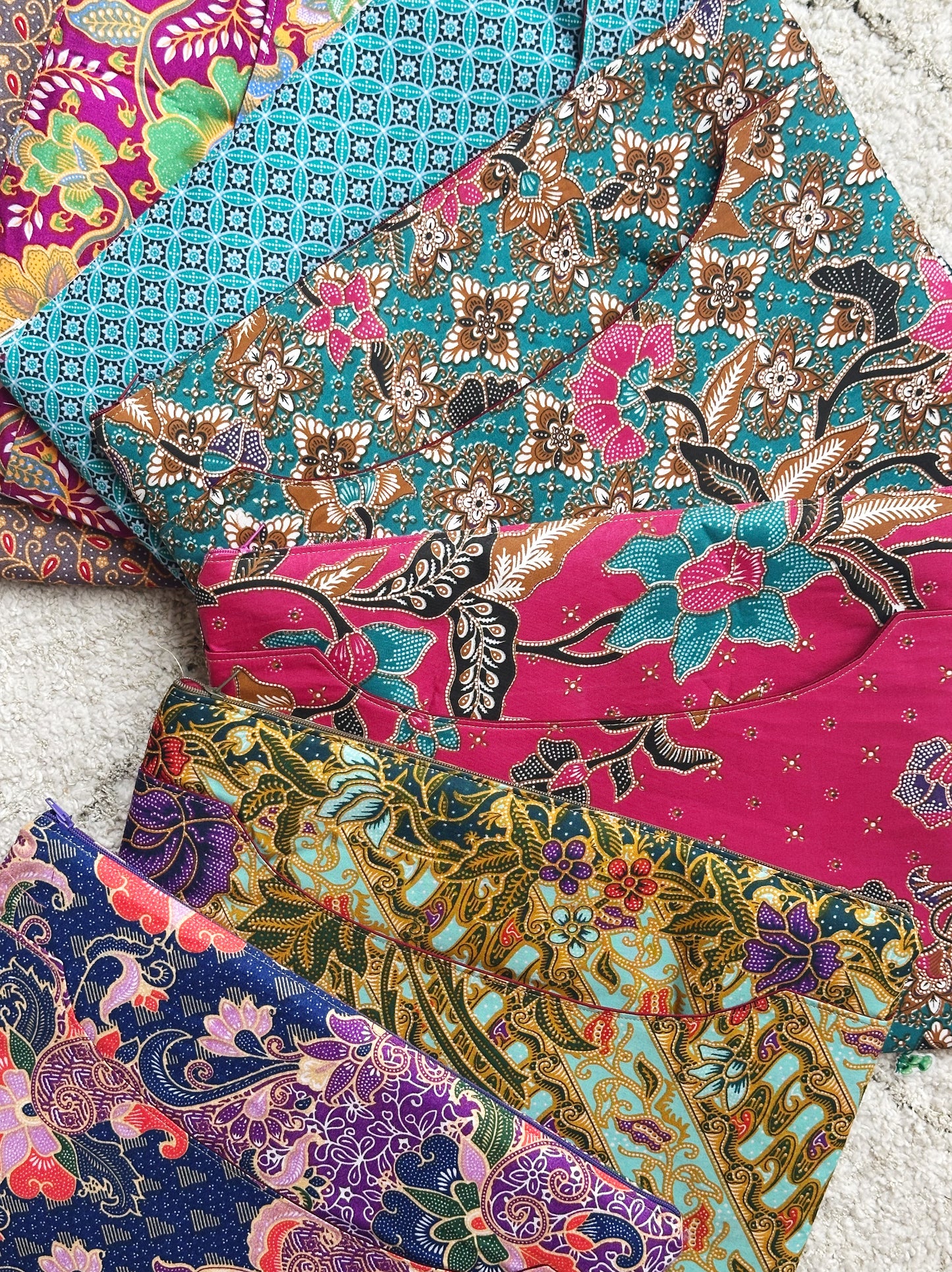 Batik Laptop Sleeve 13" - 14"