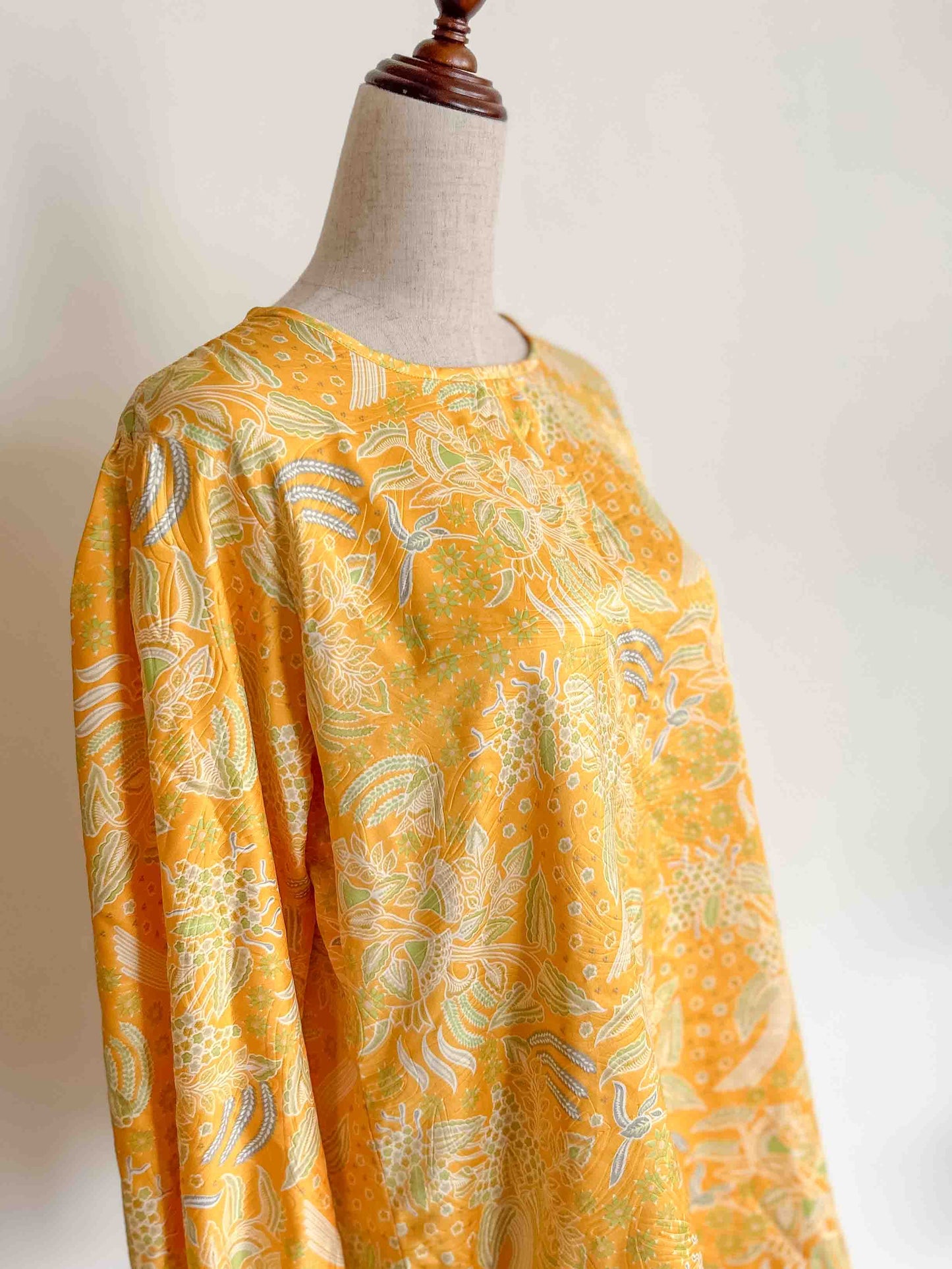 Sana Blouse #1 (Size M)